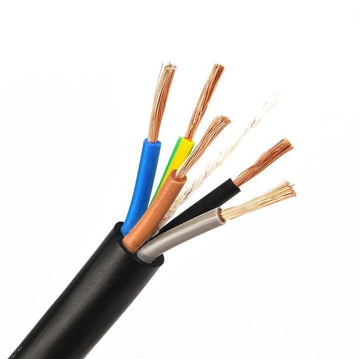 Cáp điện lỏng 0,5mm2 được phủ cao su PVC dưới lòng đất để hoạt động trơn tru